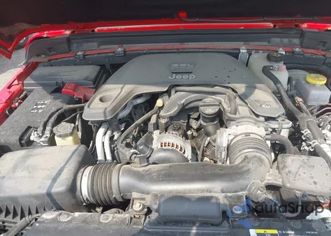 2018 Jeep Wrangler Unlimited Rubicon 4X4 from USA, damaged, VIN 1C4HJXFG7JW226371